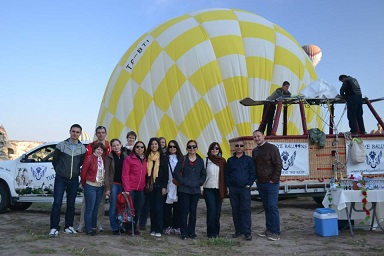 Group picture after balloon flight